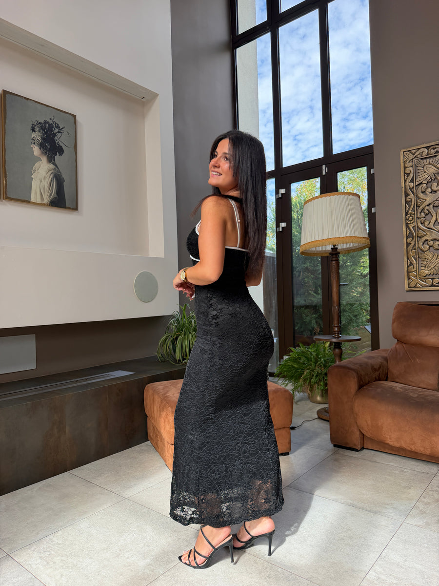 Robe Ariana