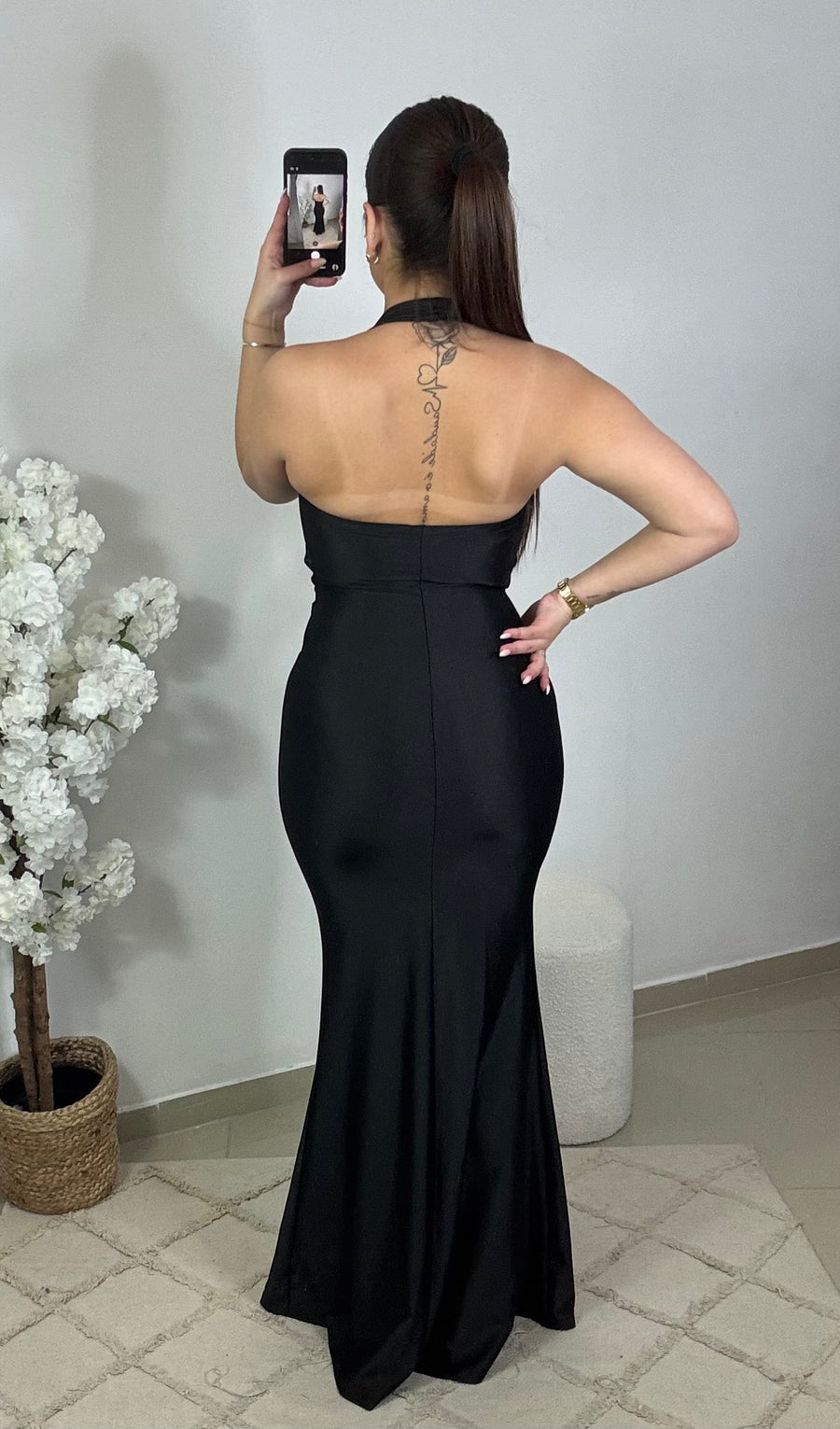 Robe Nola