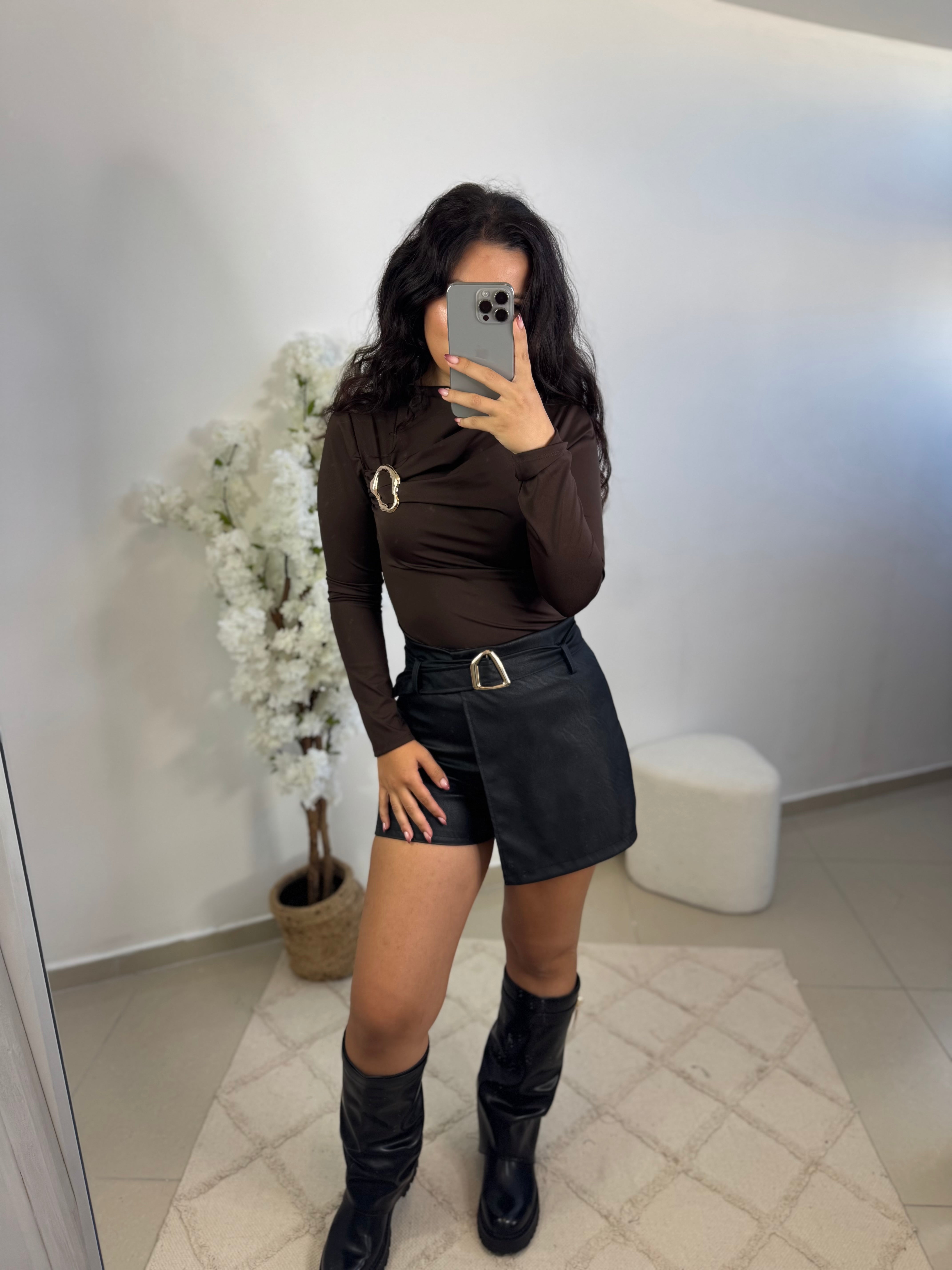Jupe short simili cuir