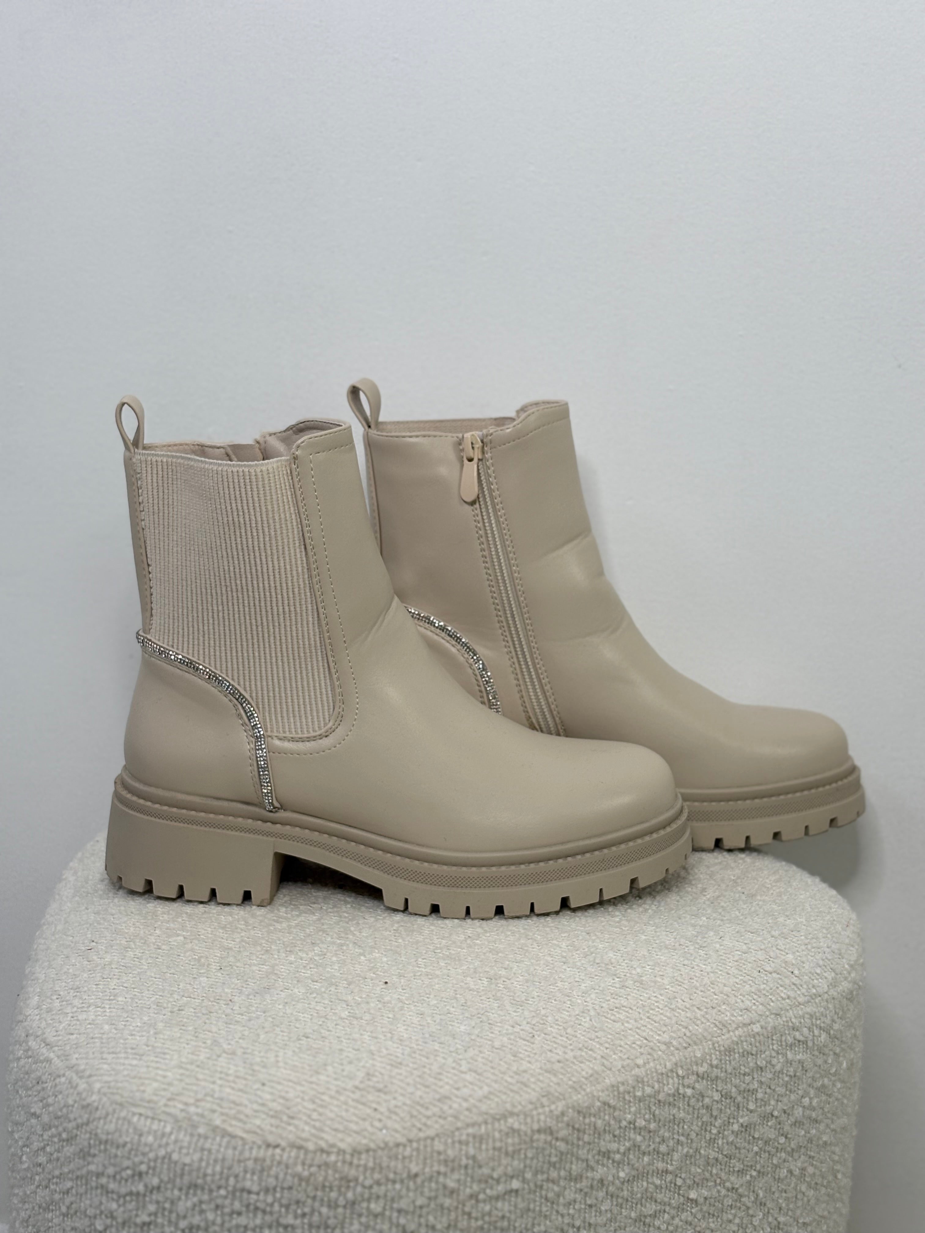 Bottines beige strass