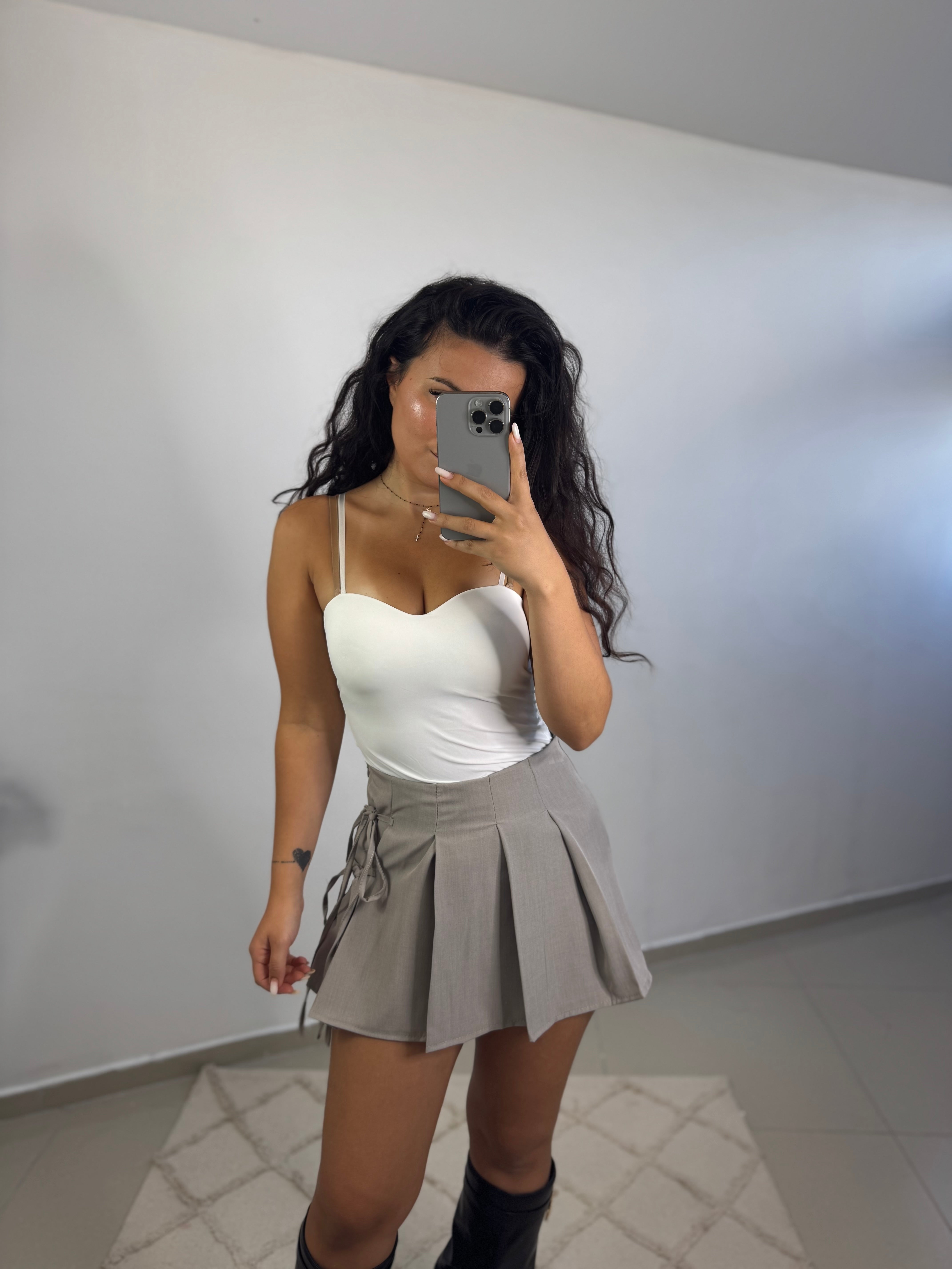 Jupe short lacets