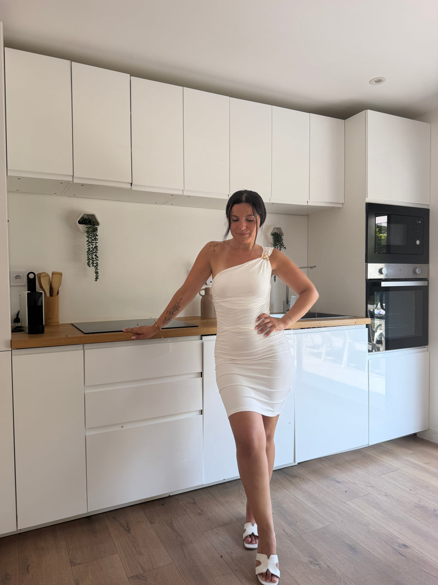 Robe Linaya