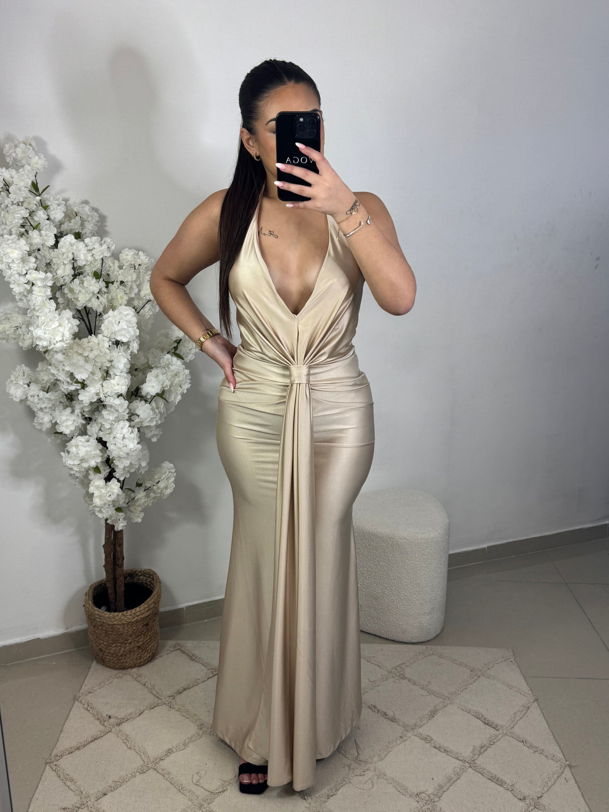 Robe Nola