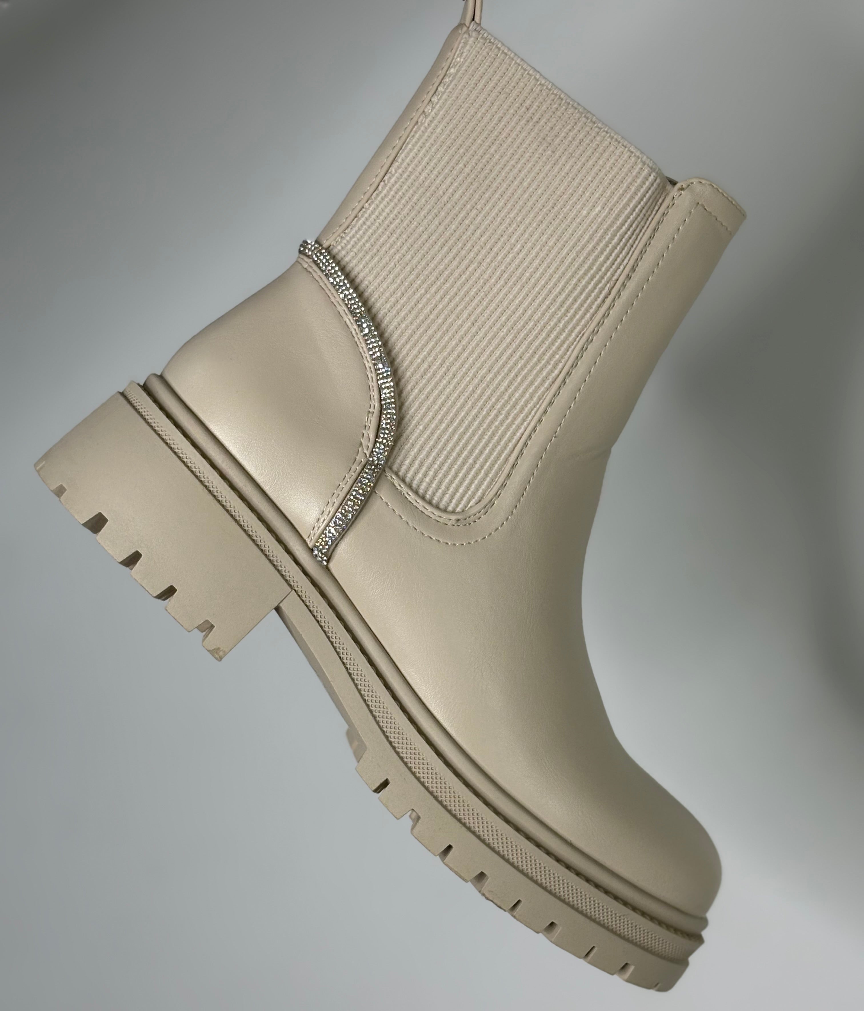 Bottines beige strass