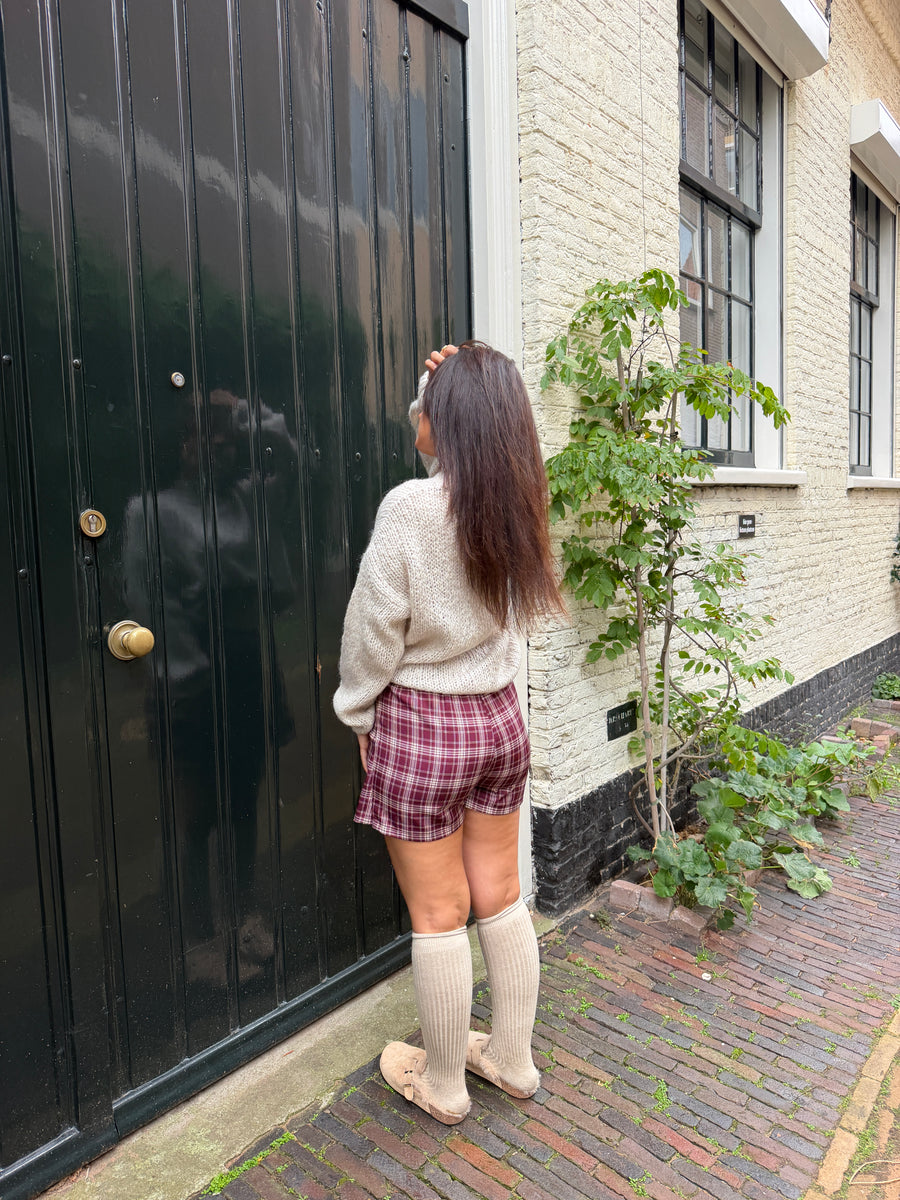 Pull June